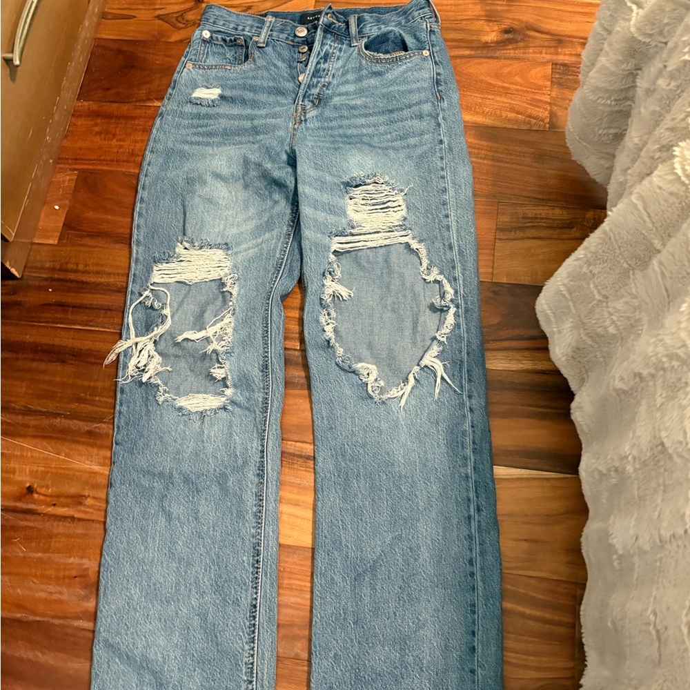 Aeropostale 90s Baggy Distressed Straight Leg Jeans